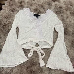 Polly & Esther White Lace Bell Sleeve Blouse